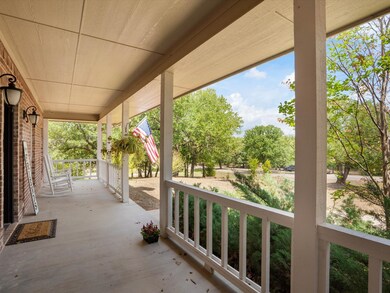 1908 Crystal Ln, Alvarado, TX 76009 - photo 4