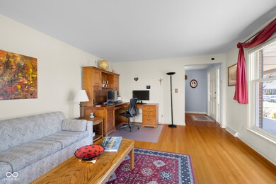 2665 Chestnut St, Columbus, IN 47201 - photo 6