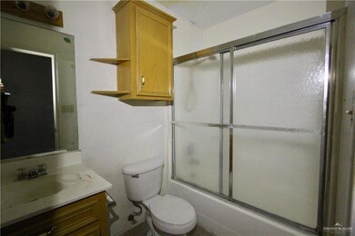 1008 Jon Dr, Alamo, TX 78516 - photo 6