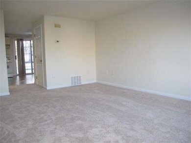 10 Oliver St unit B, Haverhill, MA 01832 - photo 6