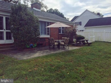 97 N Columbia St, Woodbury, NJ 08096 - photo 3
