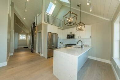 176 Winthrop Shore Dr unit 2, Winthrop, MA 02152 - photo 2