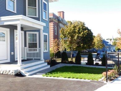 121 Cummins Hwy unit 1, Boston, MA 02131 - photo 3