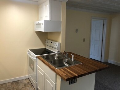 23 Ashuelot St unit 3, Winchester, NH 03470 - photo 3