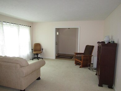 2104 Autumnview Ln, Frankfort, KY 40601 - photo 4