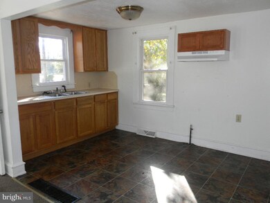 556 N West Blvd, Vineland, NJ 08360 - photo 5