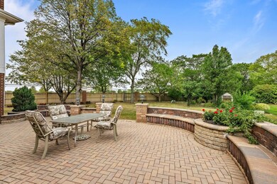 3720 Glenlake Dr, Glenview, IL 60026 - photo 7