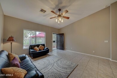 1808 N Barkley-9