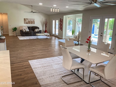 14830 N 10th St, Phoenix, AZ 85022 - photo 4