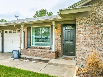 864 W Redbud Dr, Hurst, TX 76053 - photo 3