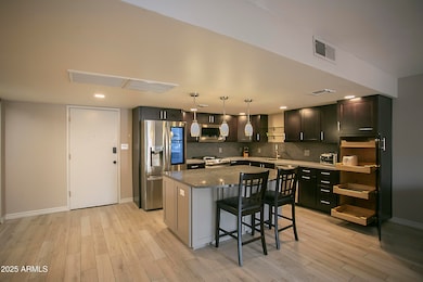 Scottsdale Shadows unit B203, Scottsdale, AZ 85251 - photo 2