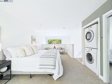 485 W Macarthur Blvd unit 201, Oakland, CA 94609 - photo 5