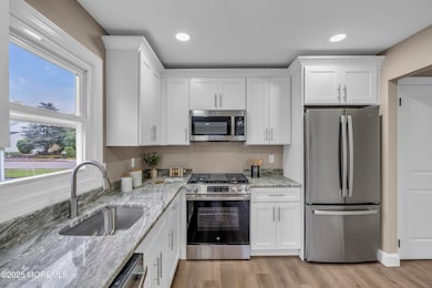 18 Gower Rd, Toms River, NJ 08757 - photo 5