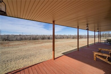 3303 W 7th St, Elk City, OK 73644 - photo 6