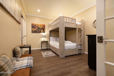 borders_lodge_108_interior_bunk