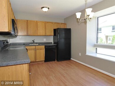 7513 Clemson Ct unit 69, Manassas, VA 20109 - photo 5