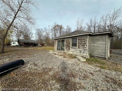 View of side of home