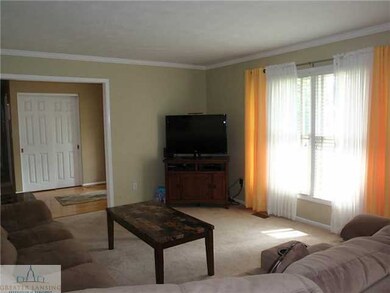 4634 Fieldcrest Dr, Lansing, MI 48917 - photo 3