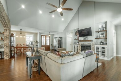 456 Stooping Oak Rd. HD-42