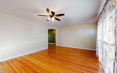 6306-Manse-Dr-11102020-006