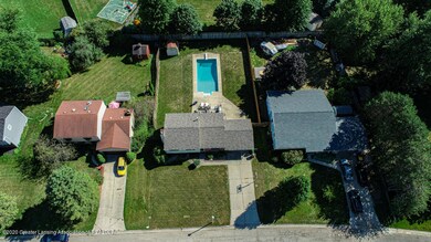 6723 Ruby Glass Rd - Lansing-10