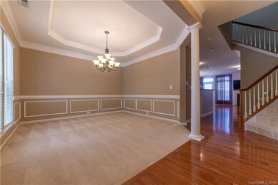 Entrance Hallway and to the left is the Living/Din