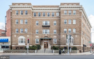1736 Columbia Rd NW unit 302, Washington, DC 20009 - photo 2