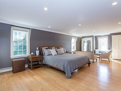 78 Clinton Rd, Brookline, MA 02445 - photo 5