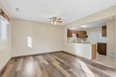 4715 Sunne Point, Saint Paul, MN 55122 - photo 6