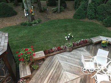 2 Hollyhock Ln, Hingham, MA 02043 - photo 5