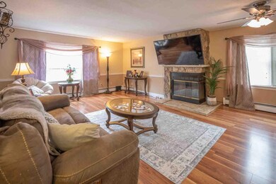 17 Walnut Cir, Merrimack, NH 03054 - photo 6