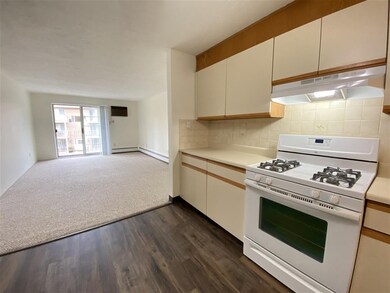 383 Huse Rd unit 26, Manchester, NH 03103 - photo 4