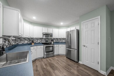 501 Baylor Place, Lexington, KY 40514 - photo 6