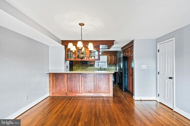 942 Grovehill Rd, Halethorpe, MD 21227 - photo 6