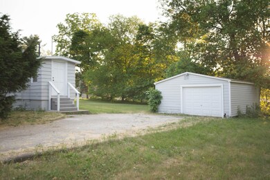 N Side + Garage