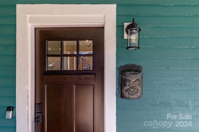 616 Cherry St, Statesville, NC 28677 - photo 3