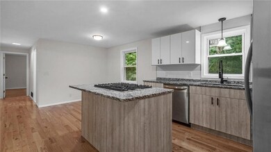 28 Douglas Rd, Warwick, RI 02886 - photo 6