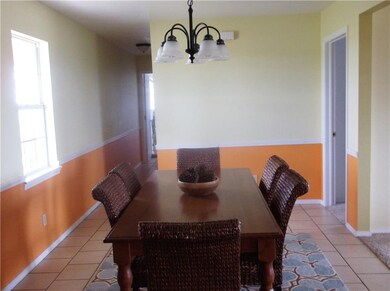 DINING AREA. OPEN AREA OFF THE LR AND OPEN TO THE 