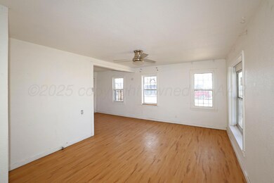 6-Living Area
