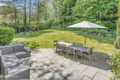 4 Bramble Ln, Riverside, CT 06878 - photo 3