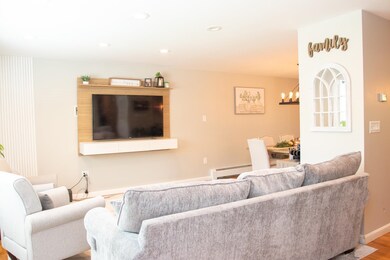 45 Coburn Ave, Nashua, NH 03063 - photo 6