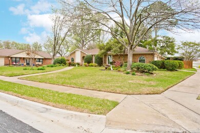 3604 Cummings Ct, Bedford, TX 76021 - photo 2