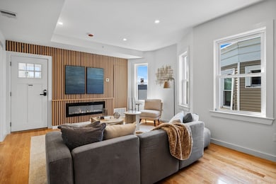 33 Kenberma Rd unit 3, Dorchester Center, MA 02124 - photo 4