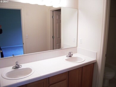 Bathroom, Attached