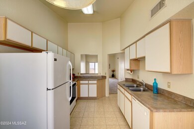 Kitchen DSC_2462 SM