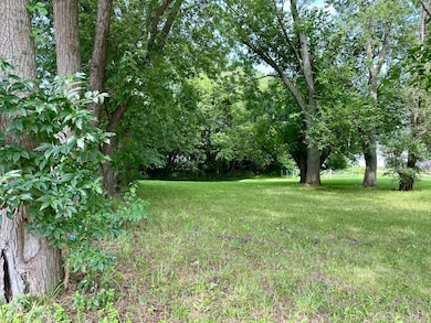 2102 Plum St, Michigan City, IN 46360 - photo 2