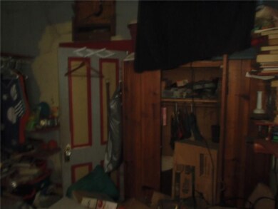 312 N Grant St, Edinburgh, IN 46124 - photo 5