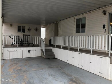 AMAZING DECK