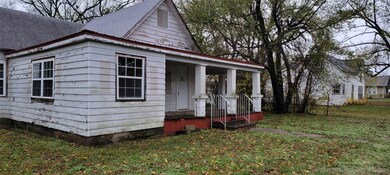 509 E Cherry St, Cushing, OK 74023 - photo 3