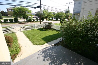 706 Montgomery St, Laurel, MD 20707 - photo 3